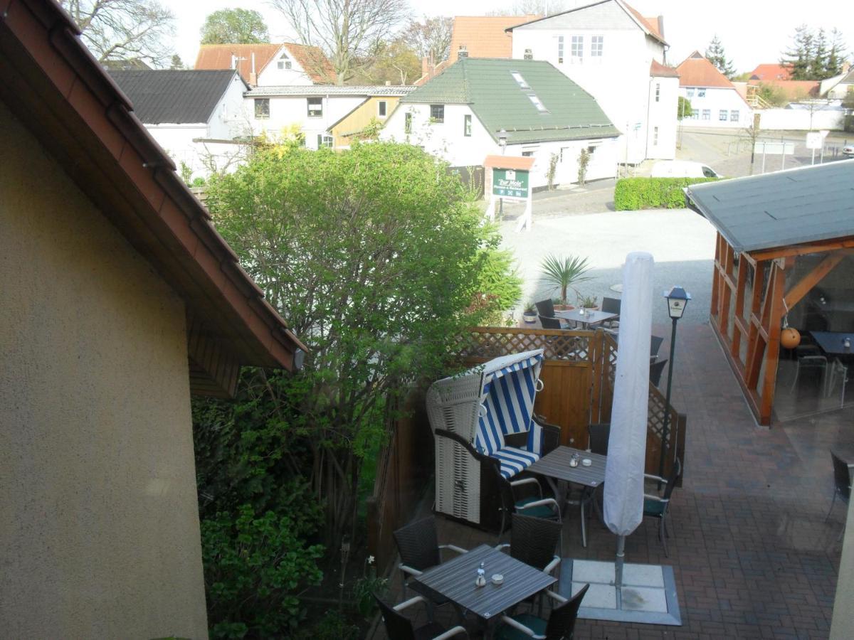 Hotel-Pension Zur Mole Wiek auf Rügen Dış mekan fotoğraf